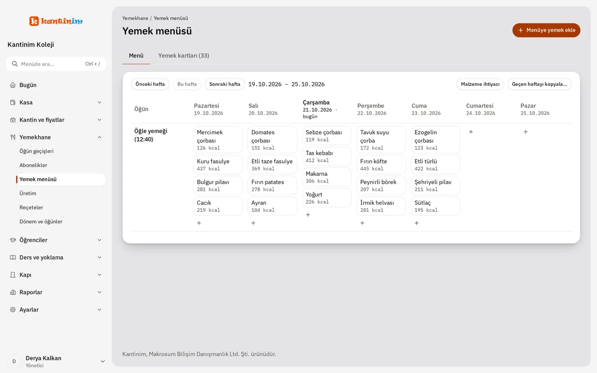 Yemek menüsü ekranı: 19–25 Ekim haftası öğle yemeği; her gün dört yemek ve kalorileri